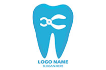tooth with extraction forceps logo